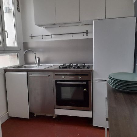 Un Appartement Typique Parisien / A Typical Parisian Apartment 외부 사진